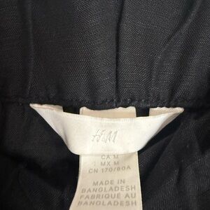 H&M Elegant Black Fabric